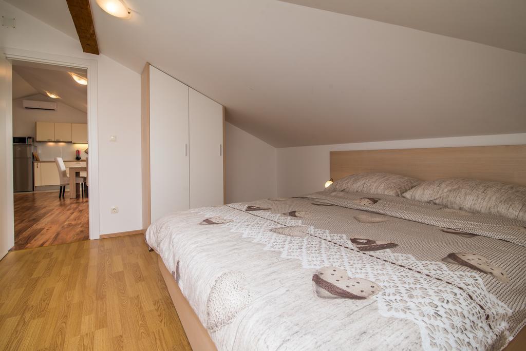 Apartman Marinko Krk Town Dış mekan fotoğraf